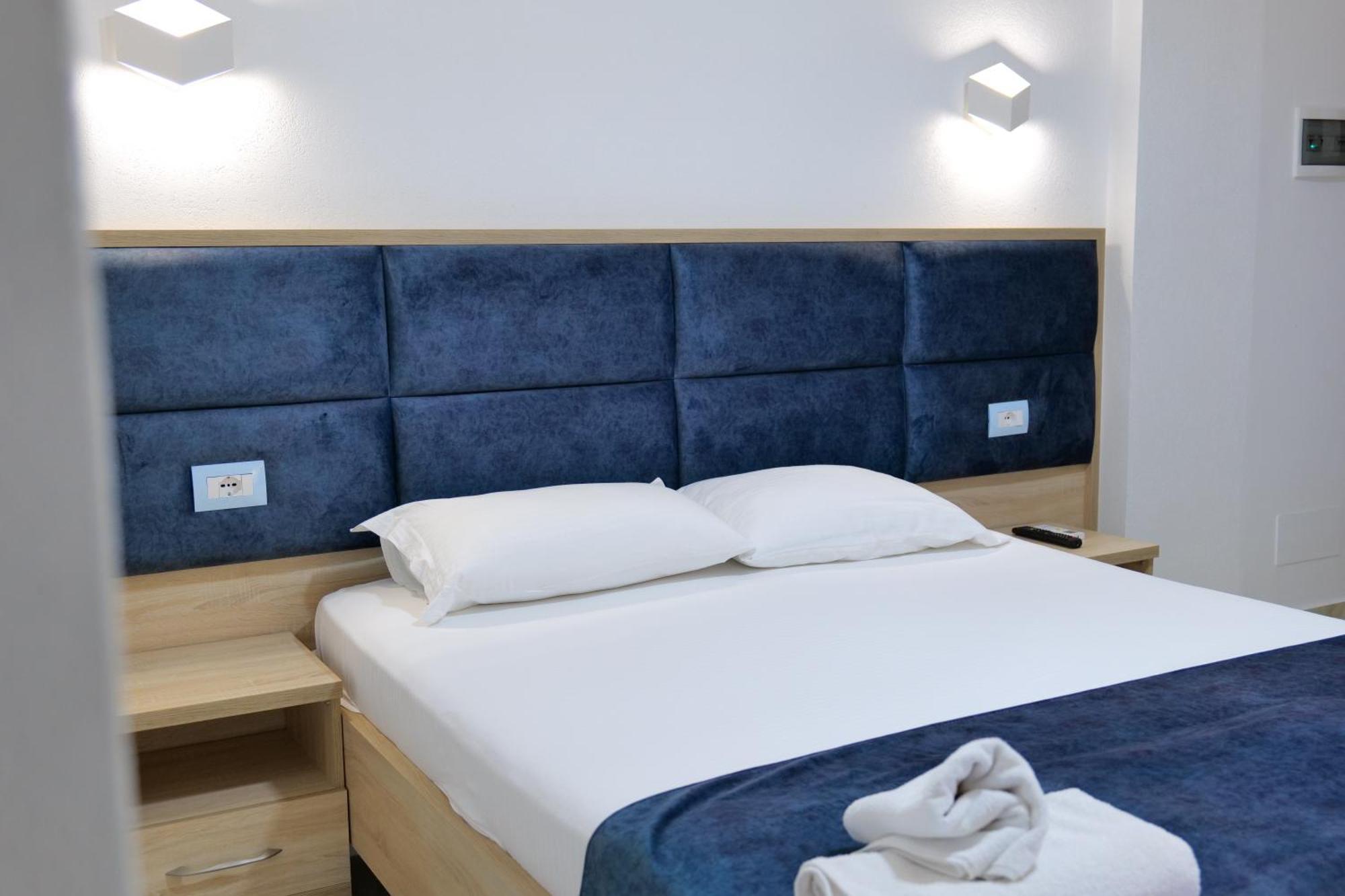 Hotel Vathi Ksamil Extérieur photo