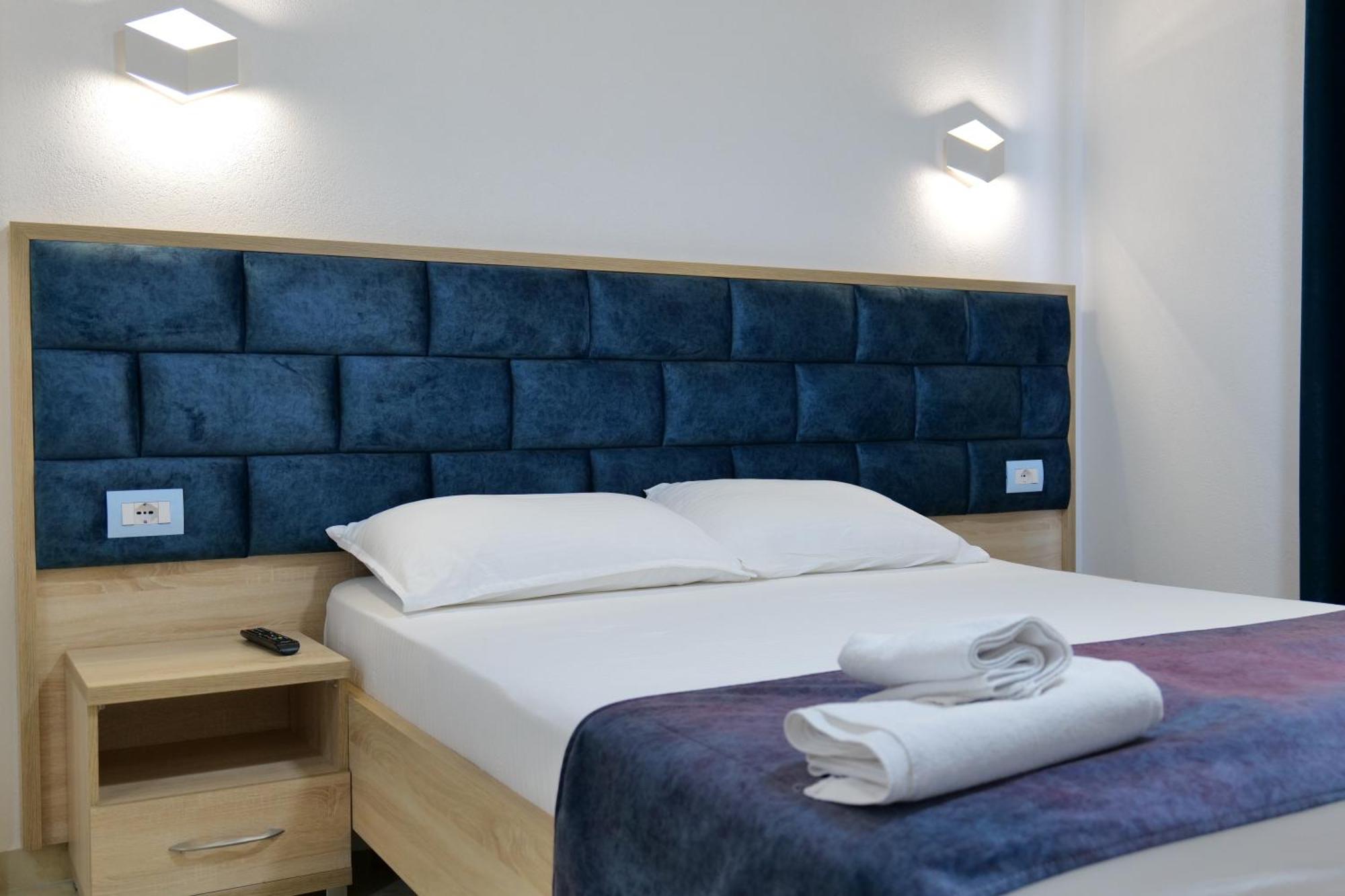 Hotel Vathi Ksamil Extérieur photo