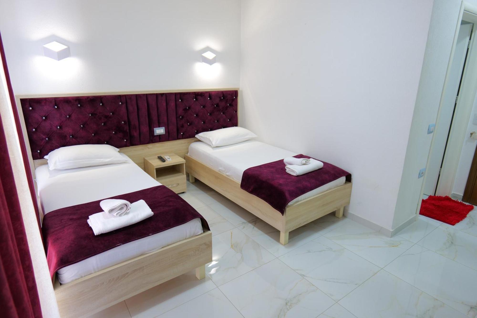 Hotel Vathi Ksamil Extérieur photo