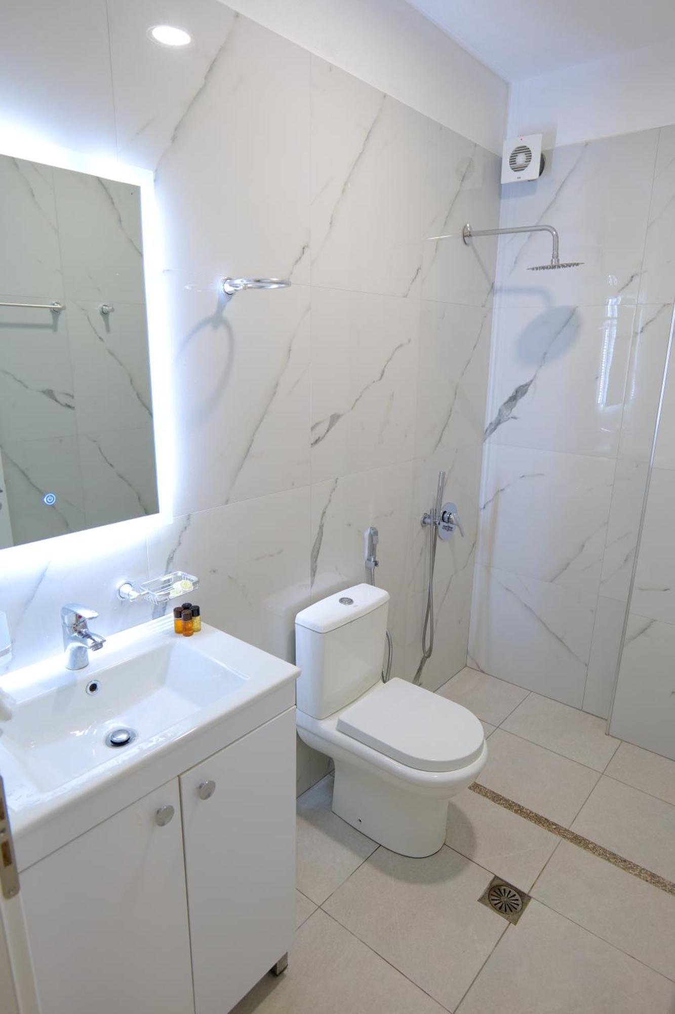 Hotel Vathi Ksamil Extérieur photo