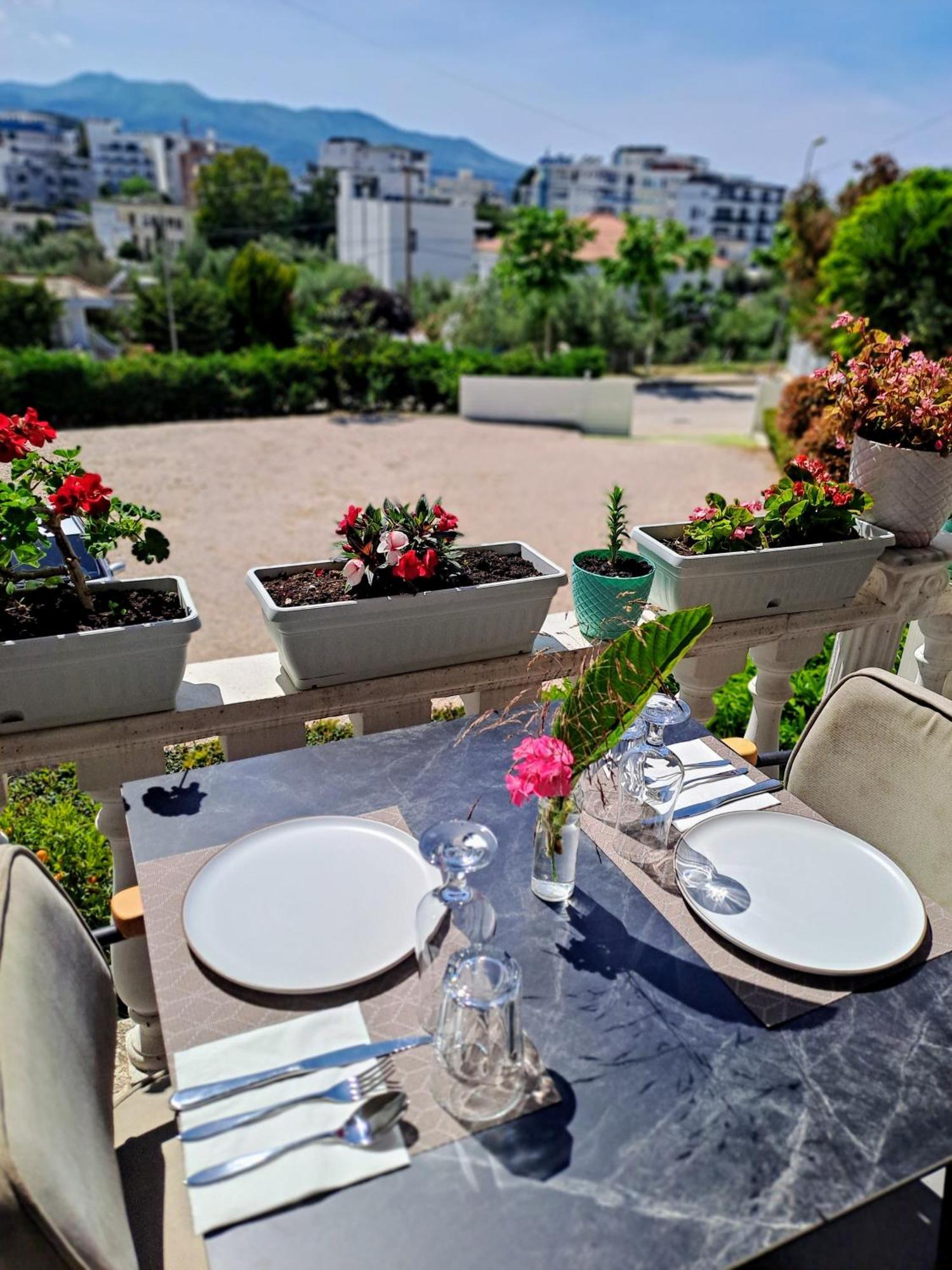 Hotel Vathi Ksamil Extérieur photo
