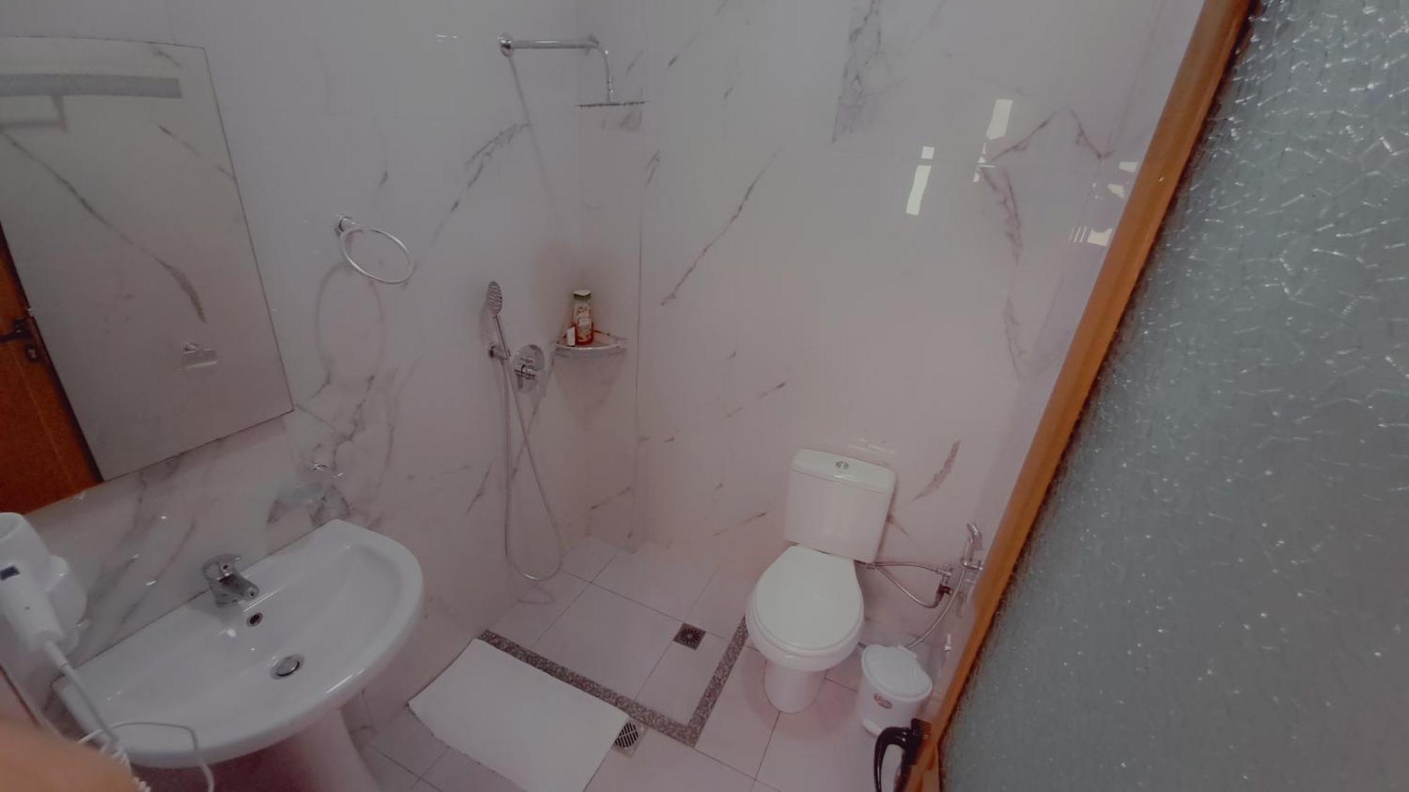 Hotel Vathi Ksamil Extérieur photo