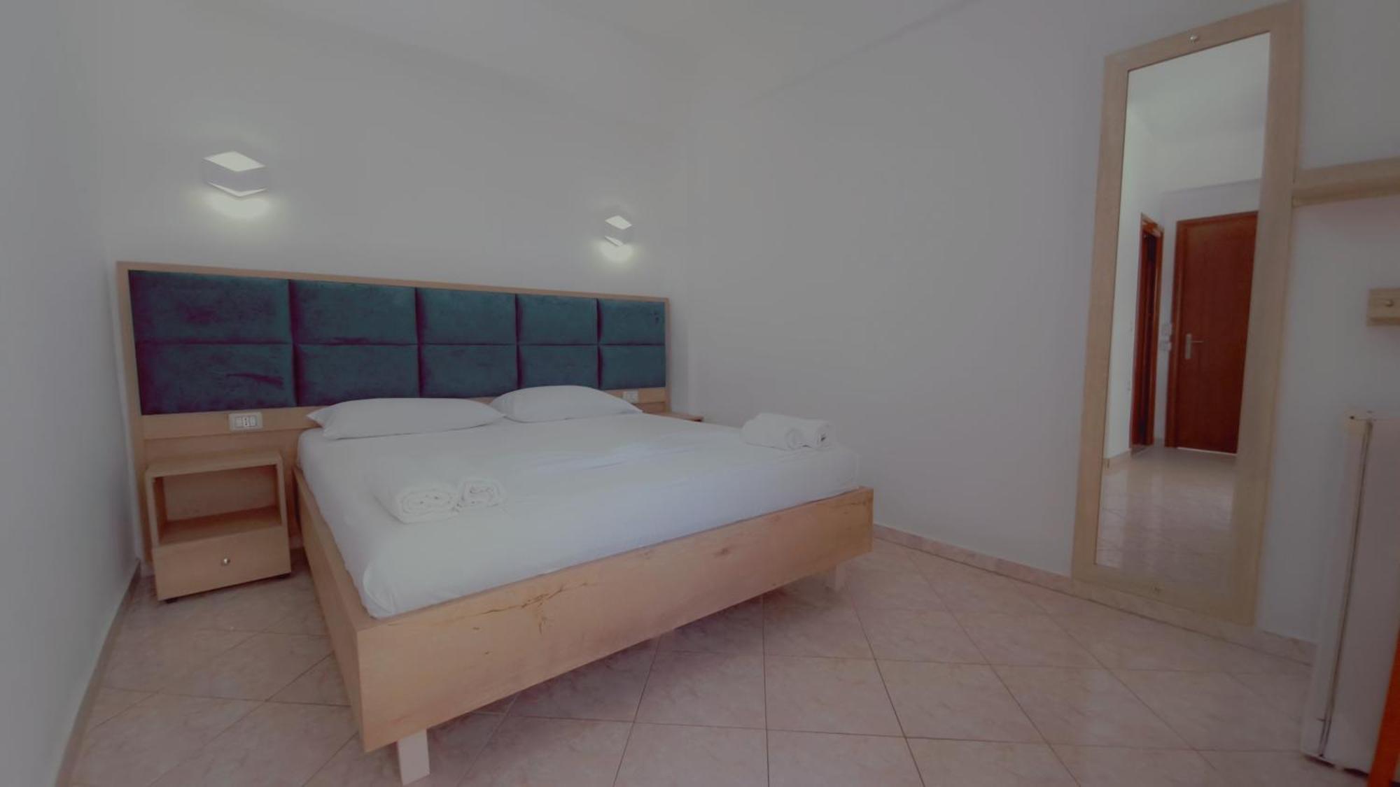 Hotel Vathi Ksamil Extérieur photo