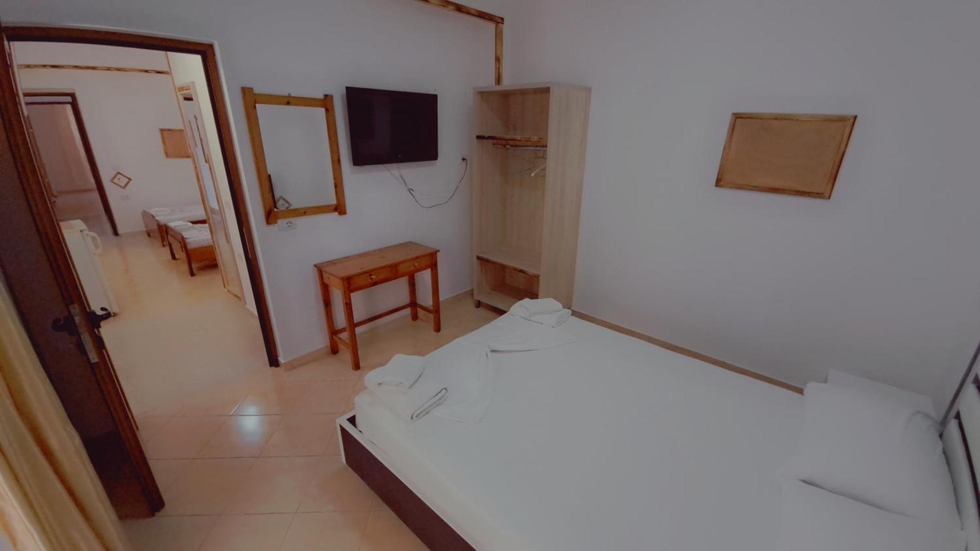 Hotel Vathi Ksamil Extérieur photo