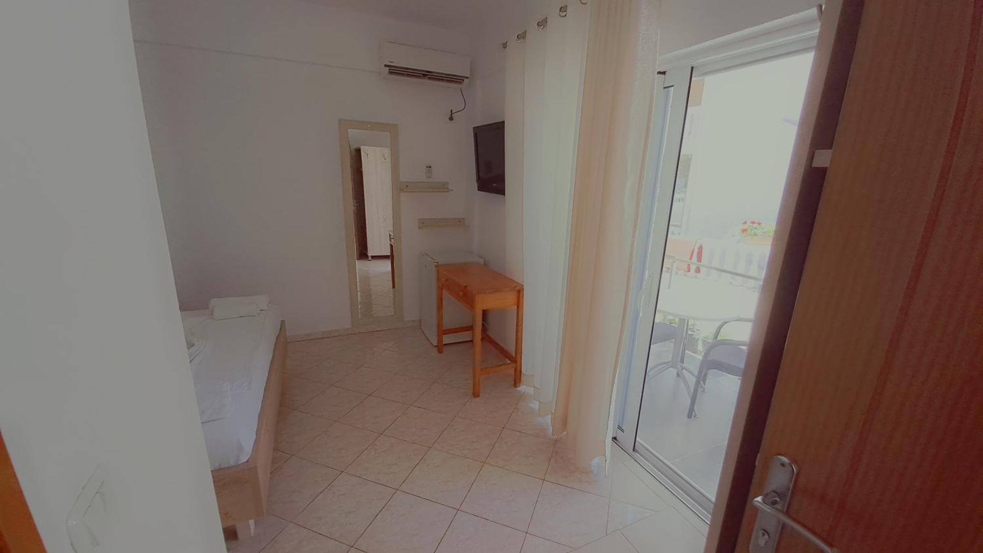 Hotel Vathi Ksamil Extérieur photo